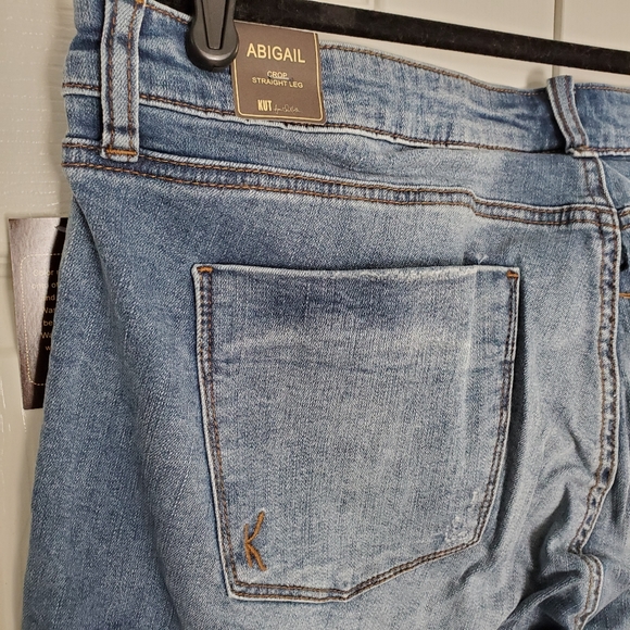 NEW Kut From Kloth Abigail Crop Straight Leg Jeans - Picture 8 of 14